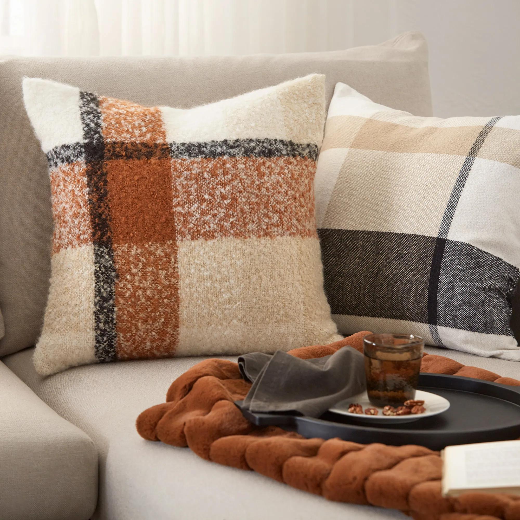 Rust Cougar Faux Fur Throw