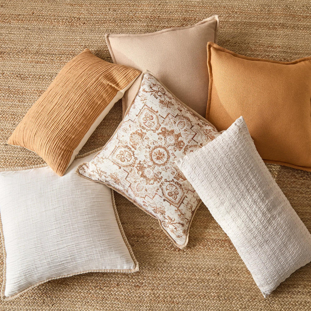 Danaki Cushion